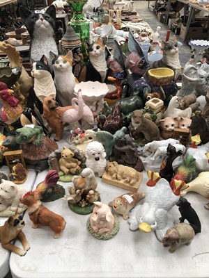 Lot 494 - A collection of dogs, cats and other ceramic...