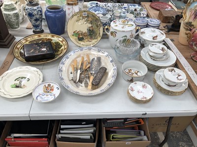 Lot 524 - Apilco dinner wares, electroplate fish cutlery,...