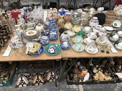 Lot 531 - Japanese blue and white, Paragon and other tea...