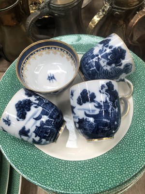 Lot 547 - A Meakin Florida Sol pattern part dinner set ...