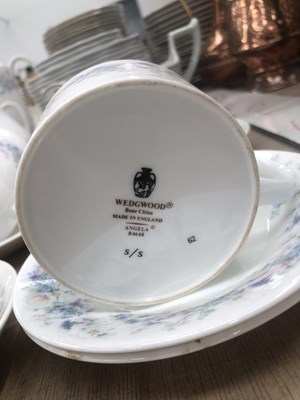 Lot 573 - A Wedgwood Angela pattern breakfast set, other...