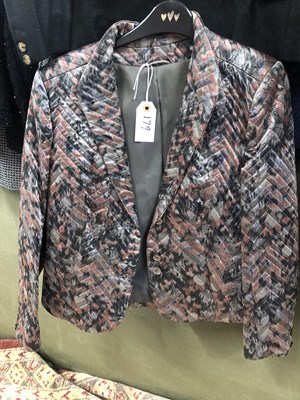Lot 179 - A collection of ladies' clothes to include -...