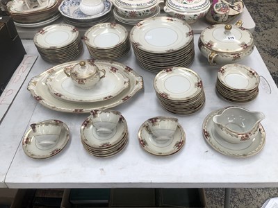 Lot 575 - A Meito porcelain tea and dinner service