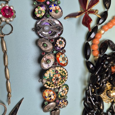 Lot 65 - Vintage jewellery- Hallmarked silver Tudor...