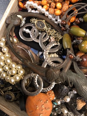 Lot 67 - A large collection of jewellery and...