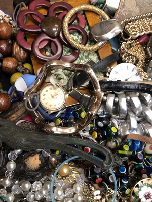 Lot 67 - A large collection of jewellery and...