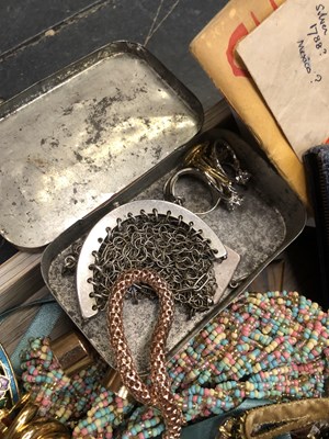 Lot 67 - A large collection of jewellery and...