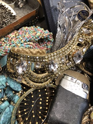 Lot 67 - A large collection of jewellery and...