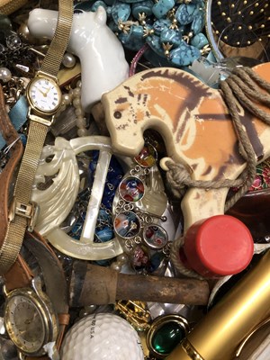 Lot 67 - A large collection of jewellery and...