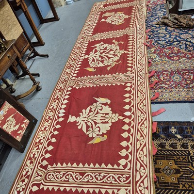 Lot 287 - A late 19th/early 20th century Indian red...
