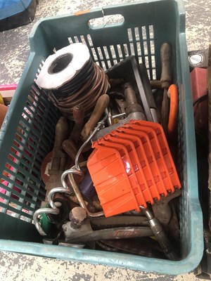Lot 621 - A collection of tools, an armed forces one...