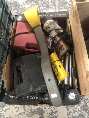 Lot 621 - A collection of tools, an armed forces one...