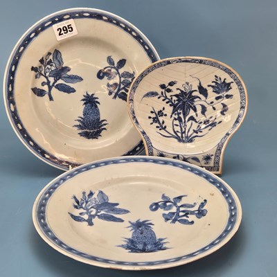 Lot 295 - A pair of Chinese blue and white plates...