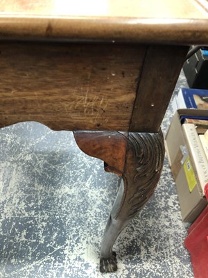 Lot 909 - A Georgian tray top silver table on carved...