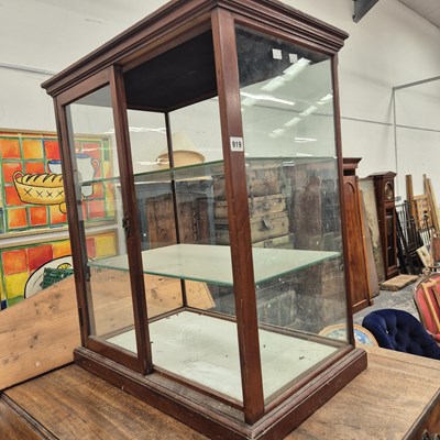 Lot 919 - An early 20th century counter top display...