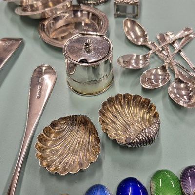 Lot 85 - Hallmarked silver- a cased set of six...