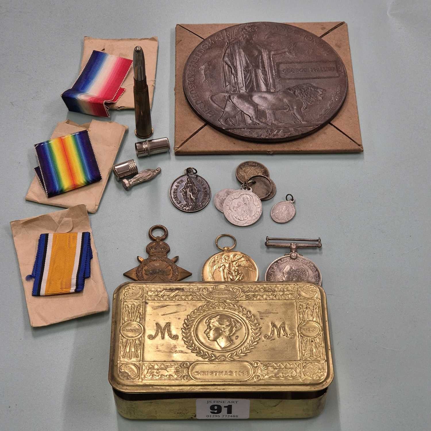 Lot 91 - A WWI death plaque penny for George Phillips,...