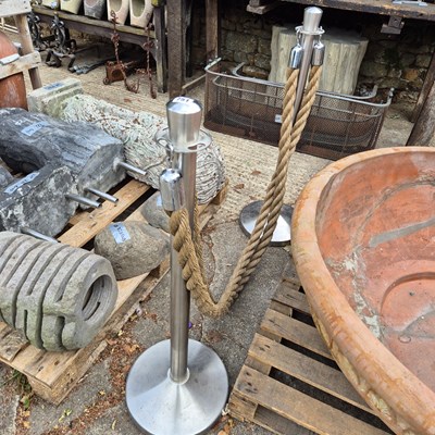 Lot 751 - A Rope gateway with supports.