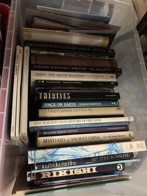 Lot 122 - Books- a large collection- Oceanic Art, Book...