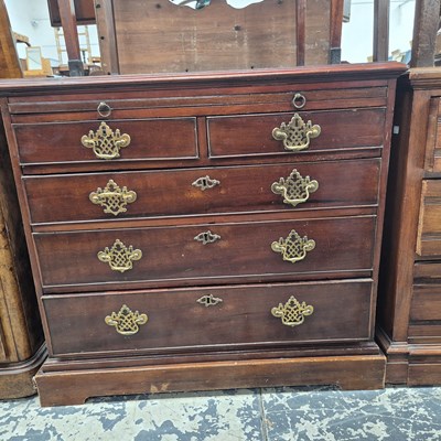 Lot 1042 - A George III mahogany bachelor's chest with...