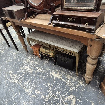 Lot 1191 - A pine dining table with a cleated plank...