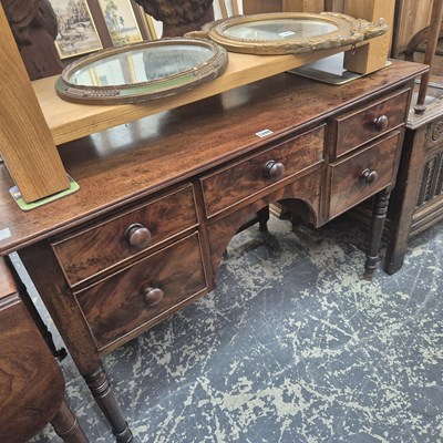 Lot 1249 - A William IV mahogany dressing table.