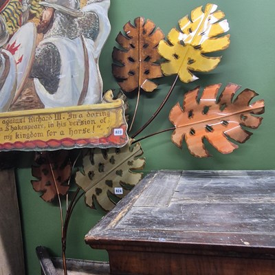 Lot 824 - A metal leaf sculpture