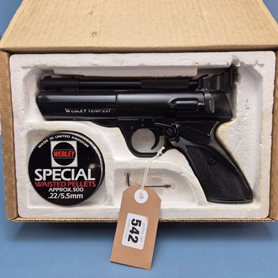 Lot 542 - Airgun.- A Webley Tempest air pistol.   serial...