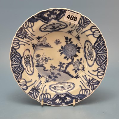 Lot 408 - A Japanese Arita blue and white bowl painted...