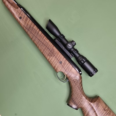 Lot 557 - Airgun- Air-Arms Pro-sport .177 underlever air...