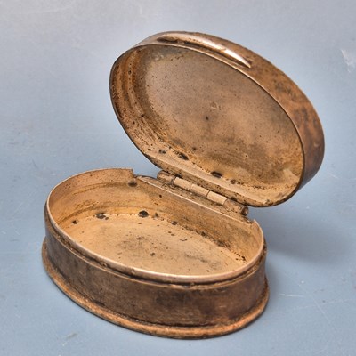 Lot 162 - A Guild of Handicrafts silver oval snuff box...