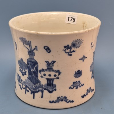 Lot 175 - A Chinese blue and white waisted cylindrical...