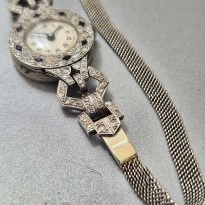 Lot 82 - A vintage diamond and gemset ladies' cocktail...