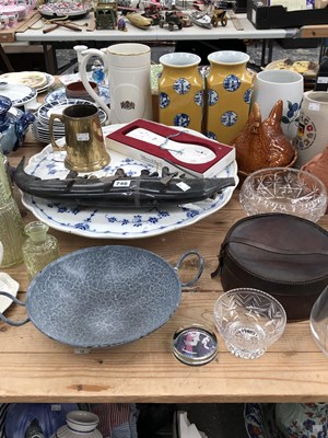 Lot 746 - A blue and white pottery lazy susan, a Vienna...