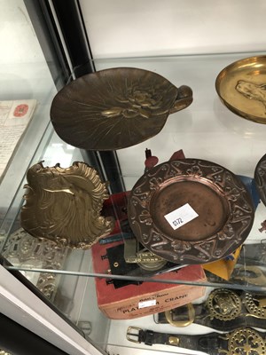 Lot 843 - Bronze, brass and copper small dishes