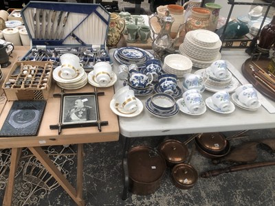 Lot 899 - A Chess set, a case of steel cutlery, Booths...