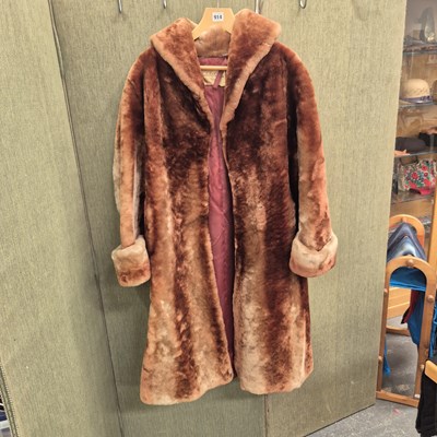 Lot 914 - Faux fur jacket, etc.