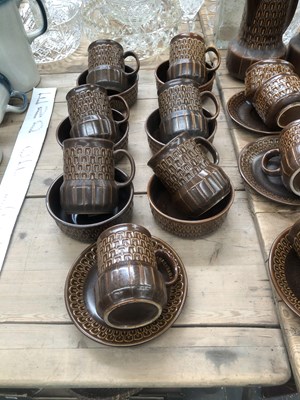 Lot 929 - A Wedgwood Pennine pattern brown glazed...