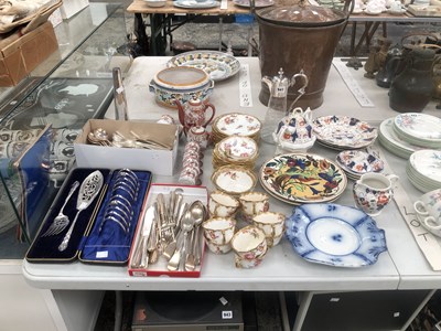 Lot 941 - An electroplate mounted claret jug, cased fish...