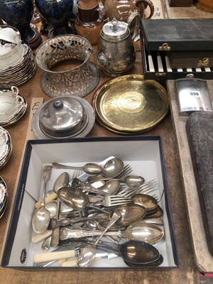 Lot 996 - Cased and loose electroplate cutlery, a dish...