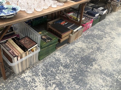 Lot 997 - Art and carpet textbooks to include a set of...