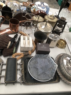 Lot 1128 - Electroplate, various boxes, a lantern, a...