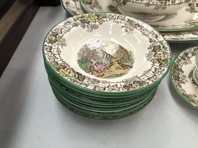 Lot 1144 - A Copeland Spode Byron pattern dinner service