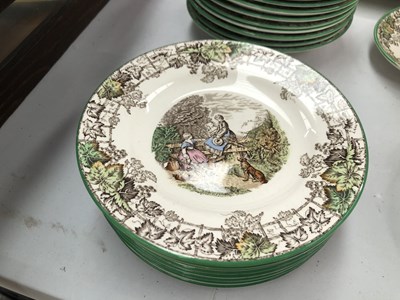 Lot 1144 - A Copeland Spode Byron pattern dinner service