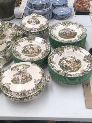 Lot 1144 - A Copeland Spode Byron pattern dinner service