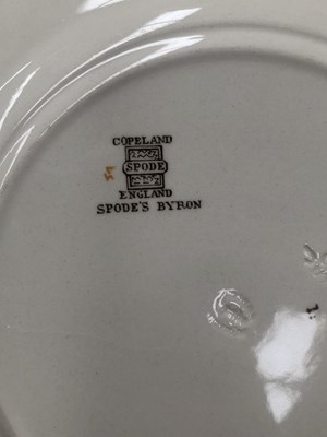 Lot 1144 - A Copeland Spode Byron pattern dinner service