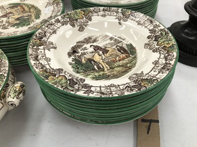 Lot 1144 - A Copeland Spode Byron pattern dinner service