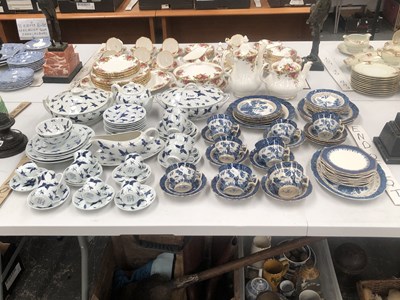 Lot 1147 - A blue and white service Hong Kong decorated...