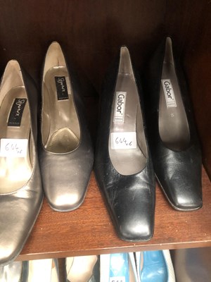 Lot 644 - Ladies Shoes. Six pairs of heels. Teatro,...