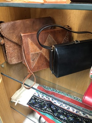 Lot 662 - Ladies hats and bags. A collection of vintage...